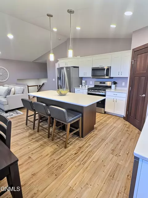 Kitchen - 512 Apple Ridge Rd, Menoken, ND 58558 photo 3 of 6