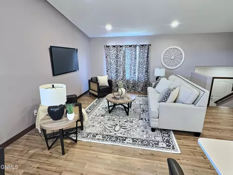 Living - 512 Apple Ridge Rd, Menoken, ND 58558 photo 1 of 6
