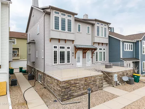 Exterior - 3207 Kenner Loop, Bismarck, ND 58504 photo 3 of 4