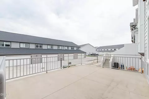 Exterior - 3207 Kenner Loop, Bismarck, ND 58504 photo 2 of 4