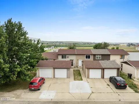View/Area - 1216 Ridge Ct, Williston, ND 58801 photo 1 of 3