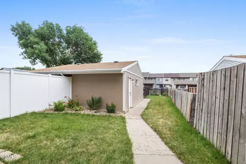 Exterior - 2611 18th Ave W, Williston, ND 58801 photo 3 of 4