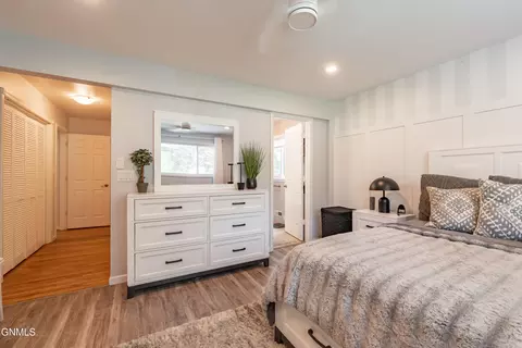 Bedroom - 308 W Boulevard Ave W, Bismarck, ND 58501 photo 2 of 4