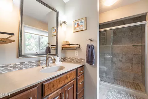 Bath - 308 W Boulevard Ave W, Bismarck, ND 58501 photo 1 of 4