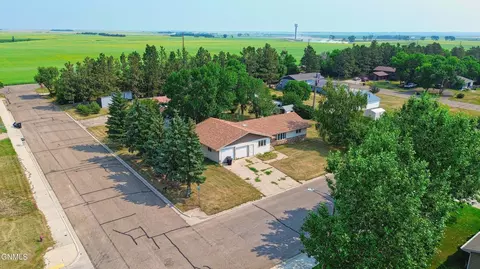View/Area - 24 6th Ave W, Ray, ND 58849 photo 2 of 3