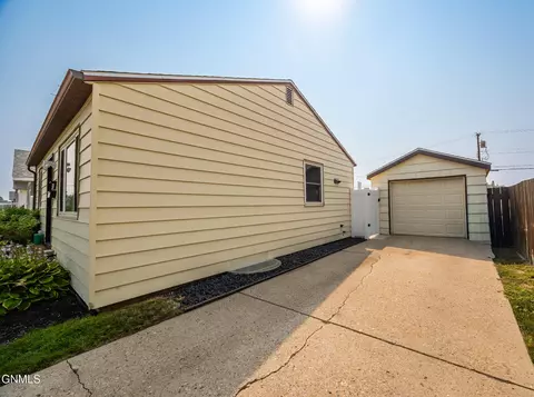 Other - 1507 1st Ave W, Williston, ND 58801 photo 1 of 14