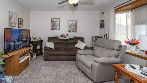Living - 3226 Devon Dr, Bismarck, ND 58504 photo 1 of 2