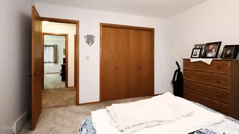 Bedroom - 3226 Devon Dr, Bismarck, ND 58504 photo 2 of 6