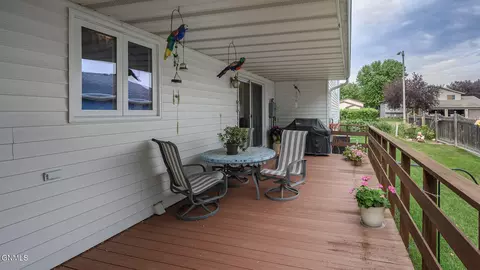 Exterior - 3226 Devon Dr, Bismarck, ND 58504 photo 3 of 6