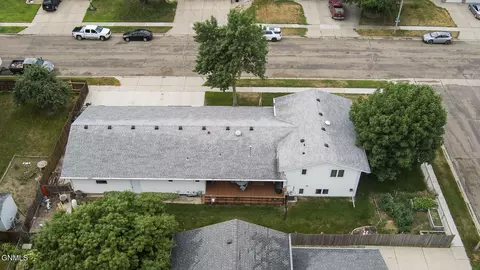 View/Area - 3226 Devon Dr, Bismarck, ND 58504 photo 9 of 12