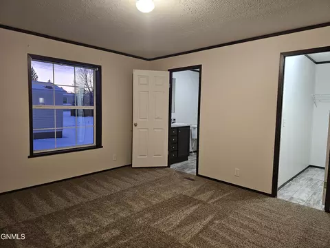 Bedroom - 2037 9th Ave W, Williston, ND 58801 photo 1 of 3
