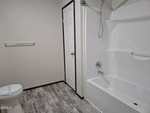 Bath - 2037 9th Ave W, Williston, ND 58801 photo 1 of 5