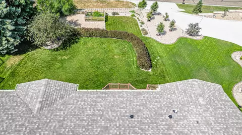 View/Area - 1908 Harding Pl, Bismarck, ND 58501 photo 5 of 10