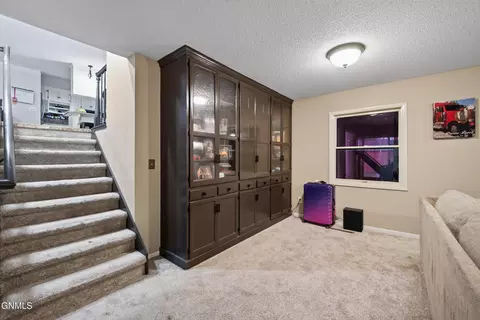 Entry Way - 720 11th St W, Williston, ND 58801 photo 2 of 2