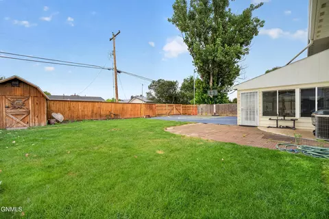 Exterior - 720 11th St W, Williston, ND 58801 photo 7 of 7