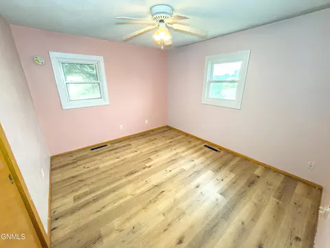 Bedroom - 107 18th St E, Williston, ND 58801 photo 4 of 8