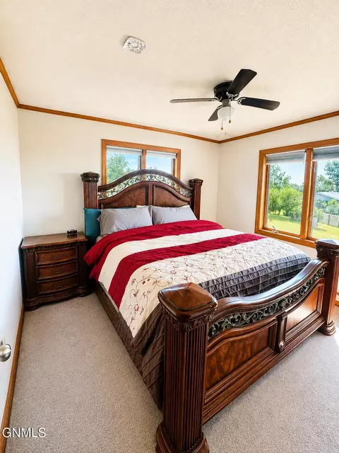 Bedroom - 13416 Grandview Dr N, Williston, ND 58801 photo 1 of 3