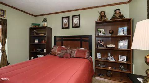 Bedroom - 2500 Centennial Rd, Bismarck, ND 58503 photo 5 of 8