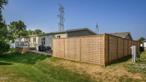 Exterior - 2500 Centennial Rd, Bismarck, ND 58503 photo 3 of 4