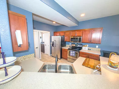 Kitchen - 2804 23rd St W, Williston, ND 58801 photo 5 of 5