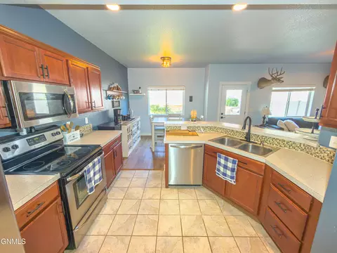 Kitchen - 2804 23rd St W, Williston, ND 58801 photo 1 of 5