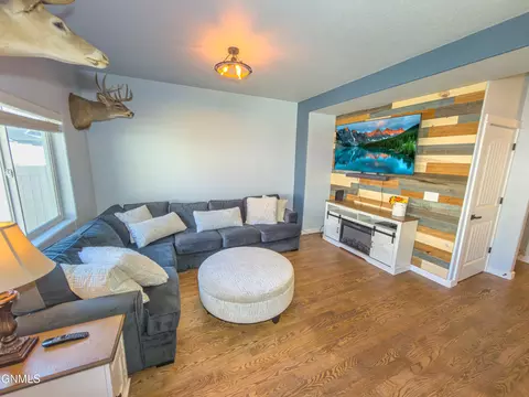 Living - 2804 23rd St W, Williston, ND 58801 photo 3 of 3