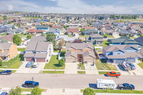 View/Area - 2804 23rd St W, Williston, ND 58801 photo 4 of 4