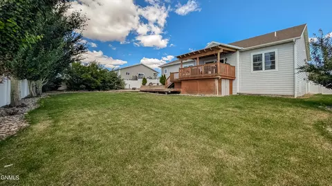 Exterior - 3225 Prairie Commons St, Williston, ND 58801 photo 12 of 12