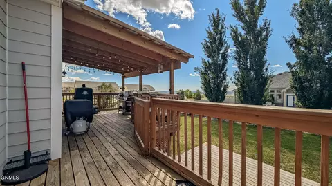 Exterior - 3225 Prairie Commons St, Williston, ND 58801 photo 6 of 12