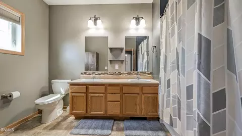 Bath - 3225 Prairie Commons St, Williston, ND 58801 photo 1 of 5