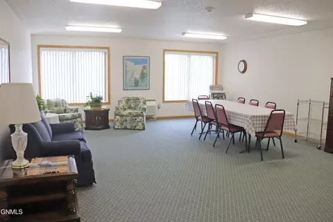 Dining - 131 3rd Ave SE, Mandan, ND 58554 photo 1 of 1