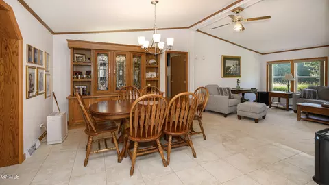 Dining - 1201 22s Ave SW, Washburn, ND 58577 photo 2 of 4