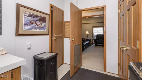 Entry Way - 1201 22s Ave SW, Washburn, ND 58577 photo 5 of 5