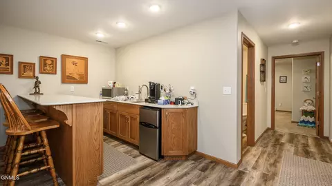 Entry Way - 1201 22s Ave SW, Washburn, ND 58577 photo 4 of 5