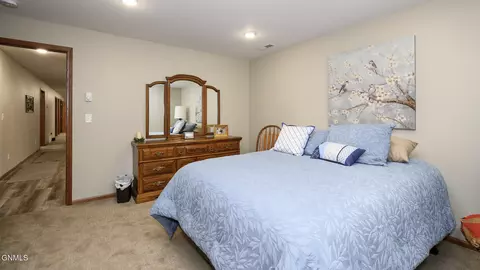 Bedroom - 1201 22s Ave SW, Washburn, ND 58577 photo 7 of 12
