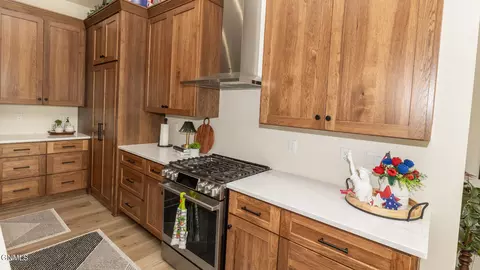 Kitchen - 6717 Selland Loop, Bismarck, ND 58503 photo 7 of 8