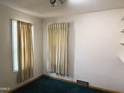 Bedroom - 609 14th Ave W, Williston, ND 58801 photo 1 of 5