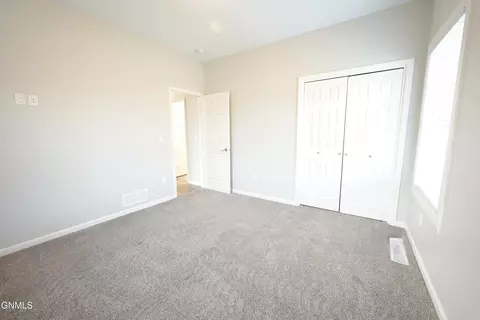 Bedroom - 3739 Orange Willow St, Williston, ND 58801 photo 4 of 5