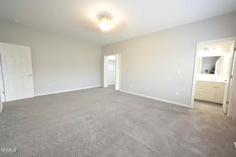 Bedroom - 3739 Orange Willow St, Williston, ND 58801 photo 2 of 5