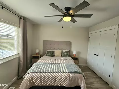 Bedroom - 2907 29th Ave W, Williston, ND 58801 photo 4 of 6