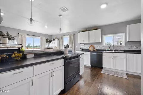 Kitchen - 120 Adeline Dr, Stanley, ND 58784 photo 2 of 3