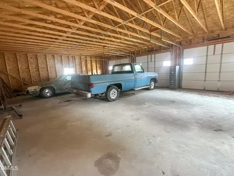 Exterior - 402 4th Ave SW, Steele, ND 58482 photo 13 of 15