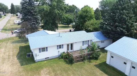 Other - 402 4th Ave SW, Steele, ND 58482 photo 6 of 23