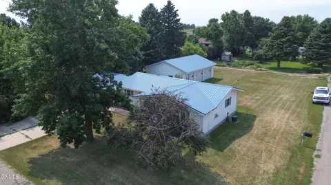 Other - 402 4th Ave SW, Steele, ND 58482 photo 3 of 23