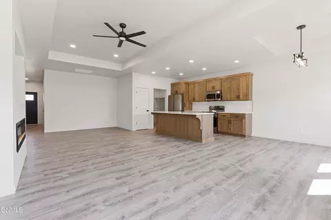 Living - 3321 35th St W, Williston, ND 58801 photo 2 of 3