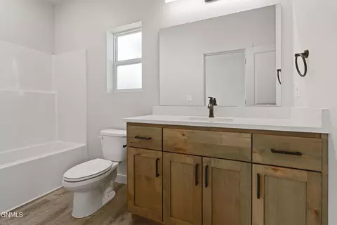Bath - 3321 35th St W, Williston, ND 58801 photo 2 of 2