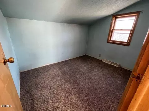 Bedroom - 710 3rd Ave E, Mobridge, SD 57601 photo 2 of 2