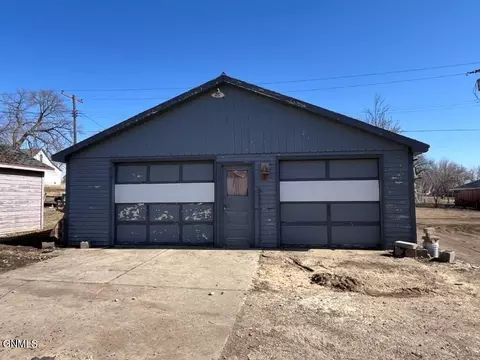 Other - 710 3rd Ave E, Mobridge, SD 57601 photo 2 of 13