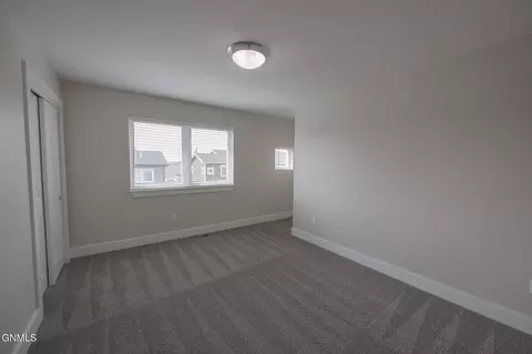 Bedroom - 2809 28th St W, Williston, ND 58801 photo 3 of 4