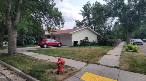 Exterior - 103 Redstone Dr, Bismarck, ND 58503 photo 21 of 24